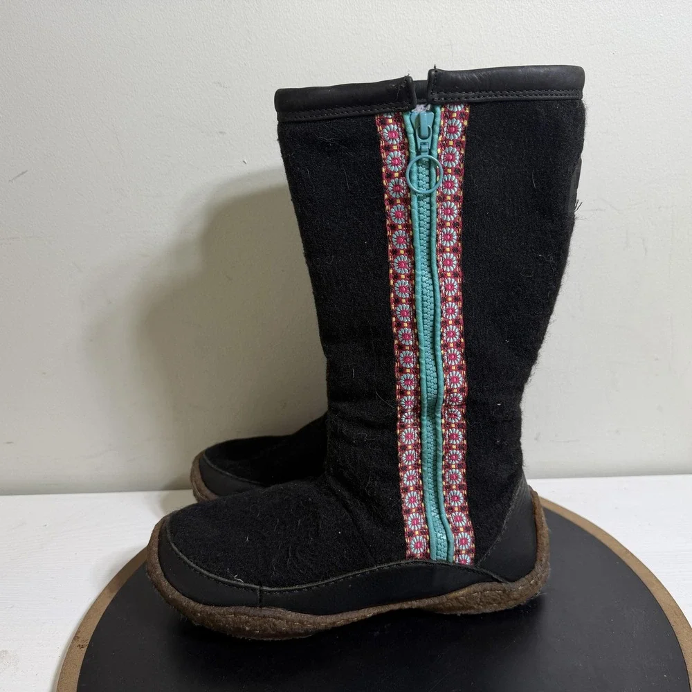 Sorel snow boots